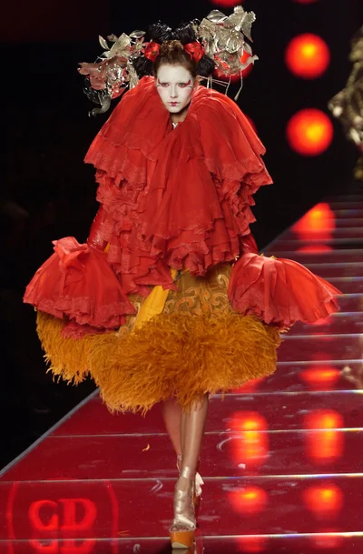 Look 13